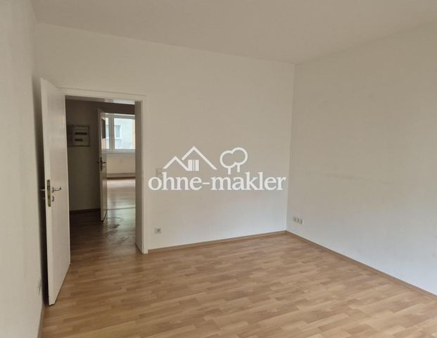 3-ZiKüDiBad mit Balkon (EG links) Küche möbliert in Düsseldorf-Zoo - Foto 1