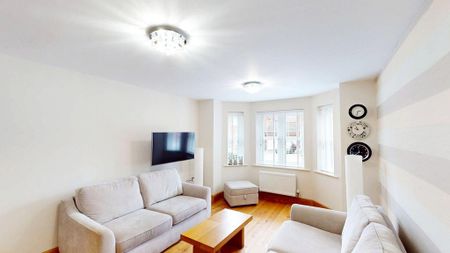 2 bedroom apartment to rent - Photo 4