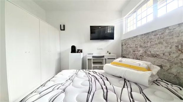 Calle Vía Carpetana, Madrid, Community of Madrid 28047 - Photo 1