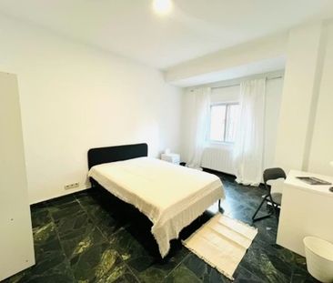 Calle Pascual Hermanos, Alcobendas, Community of Madrid 28100 - Photo 5