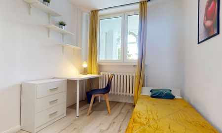 Warszawa, Prałatowska - Photo 2