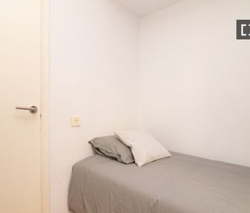 barcelona, Catalonia 08003 - Photo 2