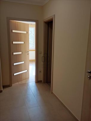 Kiadó újszerű állapotú lakás - Szekszárd - Photo 1