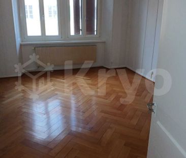 Rue du Puits 18, 3-room apartment 2nd floor repainted - Photo 6