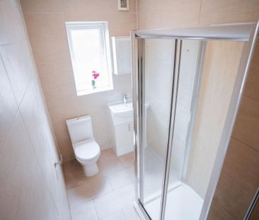 4 bedroom house share to rent - Photo 2