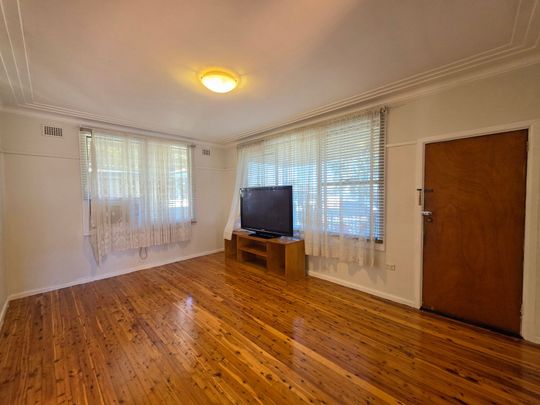 3 Bedroom Family Home - Photo 1