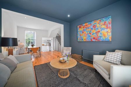 3 bedroom terraced house to rent - Photo 3