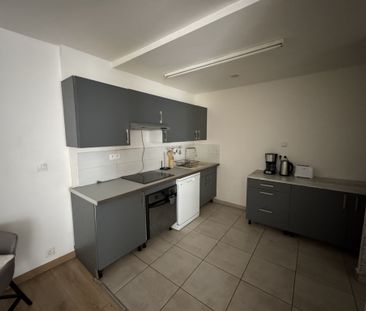 Location Appartement 3 pièces 85m² HOMECOURT 54310 - Photo 4