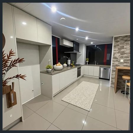 Stunning apartment in the heart of Westmead !! - Photo 3