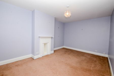 3 bed semi-detached house to rent in Woodlands Park Villas, North Gosforth, NE13 - Photo 2