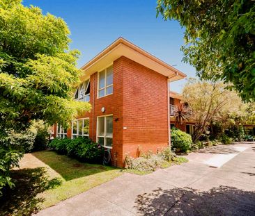 13/80 Woornack Road, Carnegie, Melbourne - Photo 2