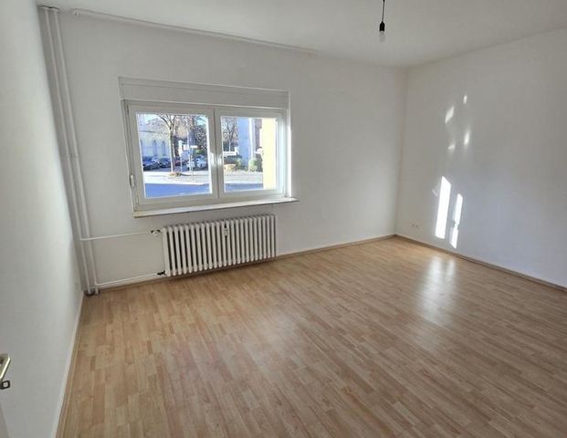 Helle 2-Zimmer-Wohnung in Duisburg mit Balkon - Photo 1