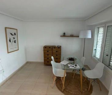 Piso en alquiler en Torrevieja - Photo 2