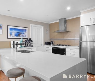Stylish Bayside Living in a Prime Chelsea Location - Photo 4