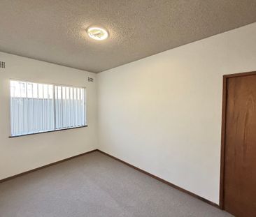 2/12 High Street, Waratah - Photo 1