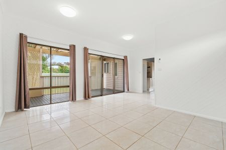 Family friendly Home - Photo 3