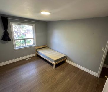 For Lease - 7 Toulon Road Unit# Main, Toronto, Ontario - Photo 3