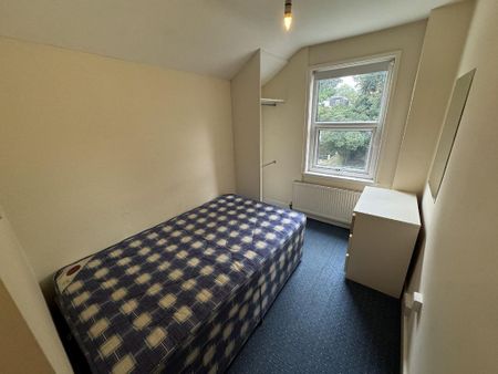 5 bedroom house to rent - Photo 4