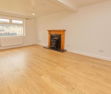 17 Henderson Avenue, Conlig, Bangor, BT23 7PW - Photo 2