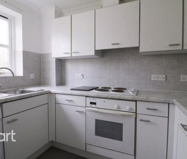 2 bedroom flat to rent - Photo 3
