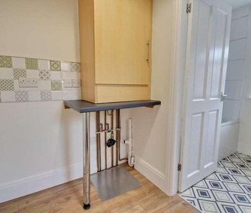 Foredyke Avenue, Hull, HU7 - Photo 1