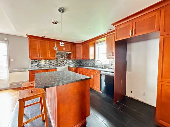 2170 Rue Gertrude - Photo 1
