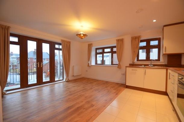 Beaumanor House, Flowers Avenue, Ruislip, HA4 - Photo 1