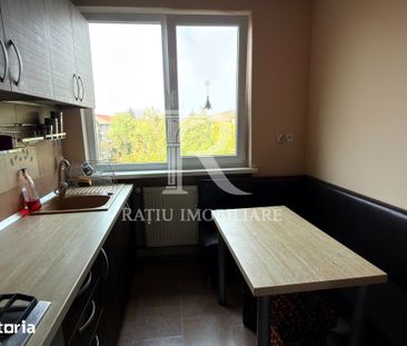 Apartamen 3 camere | Bulevardul Decebal | Oradea - Fotografie 4