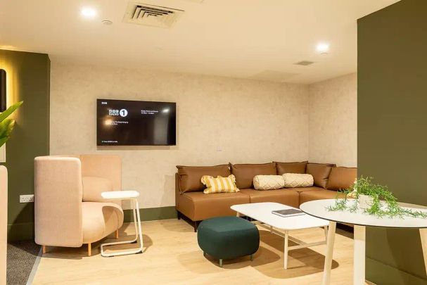 Deluxe Studio (Floors 26-32) - Photo 1