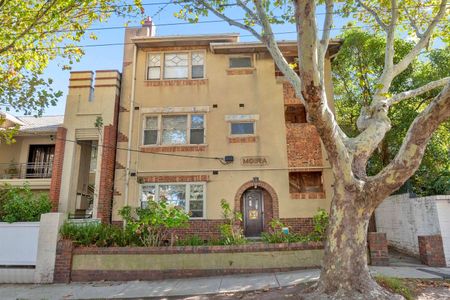 5/32 Vautier Street, Elwood VIC 3184 - Photo 4