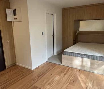 Luxury Ground Floor Studio Apartment - Photo 2