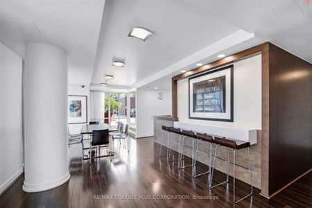 Vu Condos and Lofts , #N804 - Photo 4