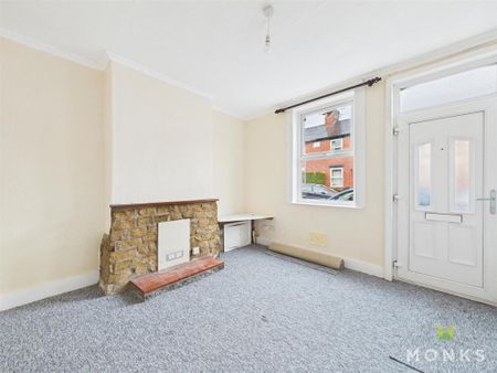 2 bedroom terraced house to rent - Photo 5