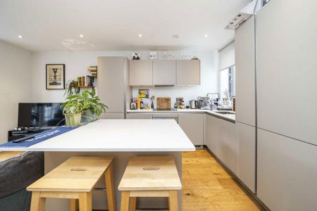 2 bedroom flat to rent - Photo 5