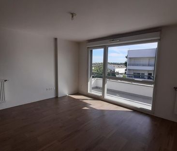 location Appartement T2 DE 43.23m² À EPINAY SUR ORGE - Photo 2