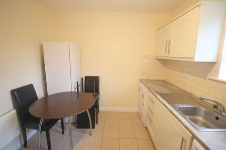 Apt 1, The Elms, College Road, Clane, Co. Kildare - Photo 4