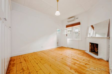 4 Bed, 2 Bath - Photo 3