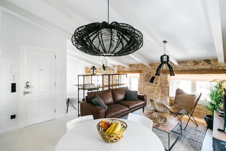 Carrer de Pelai, Valencia, Valencian Community 46007 - Photo 2