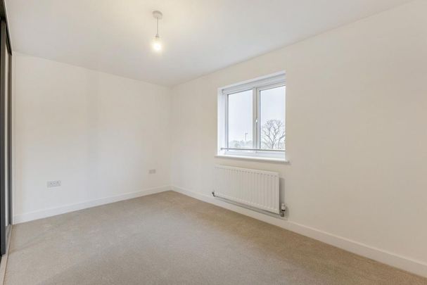 2 bedroom semi-detached house to rent - Photo 1