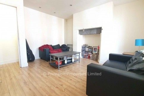 2 Bedroom Houses in Hyde Park - Photo 1