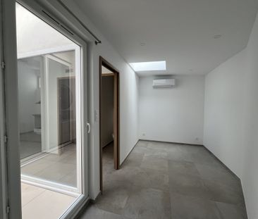 Location Appartement 2 pièces 30m² MARSEILLE 7ème - Photo 1