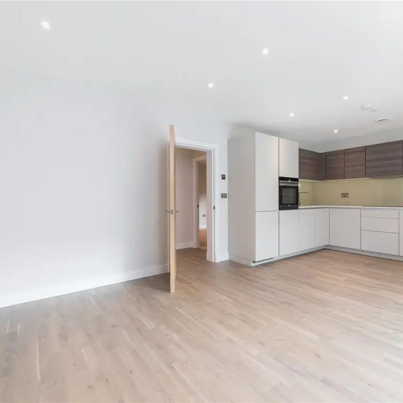 1 bedroom flat in 264-270 Finchley Road - Photo 1