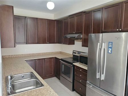 For Lease - 16 Swancreek Court, Brampton, Ontario - Photo 5