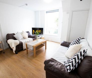 5 bedroom house to rent - Photo 2