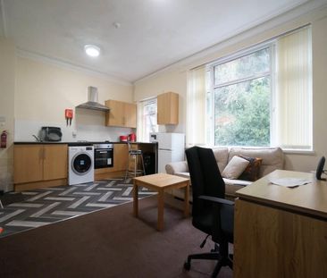 Apartment 2, 57 High Street - Photo 4