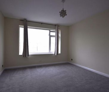 2 bedroom penthouse to rent - Photo 1