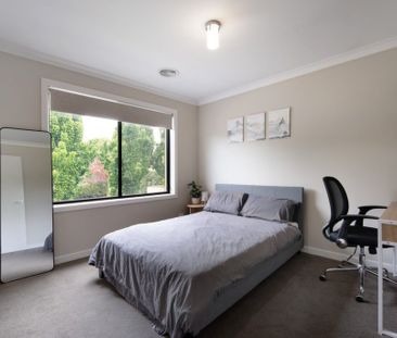 2/7a Burrowes Street, Golden Square - Photo 4