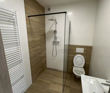 Pronájem bytu 1+kk 28 m and sup2;, Jenštejn - Photo 3