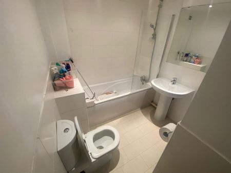 1 bedroom apartment to rent - Photo 3