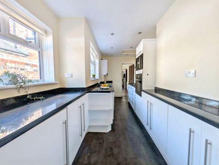 2 bed terraced house to rent in TS20 - Photo 5